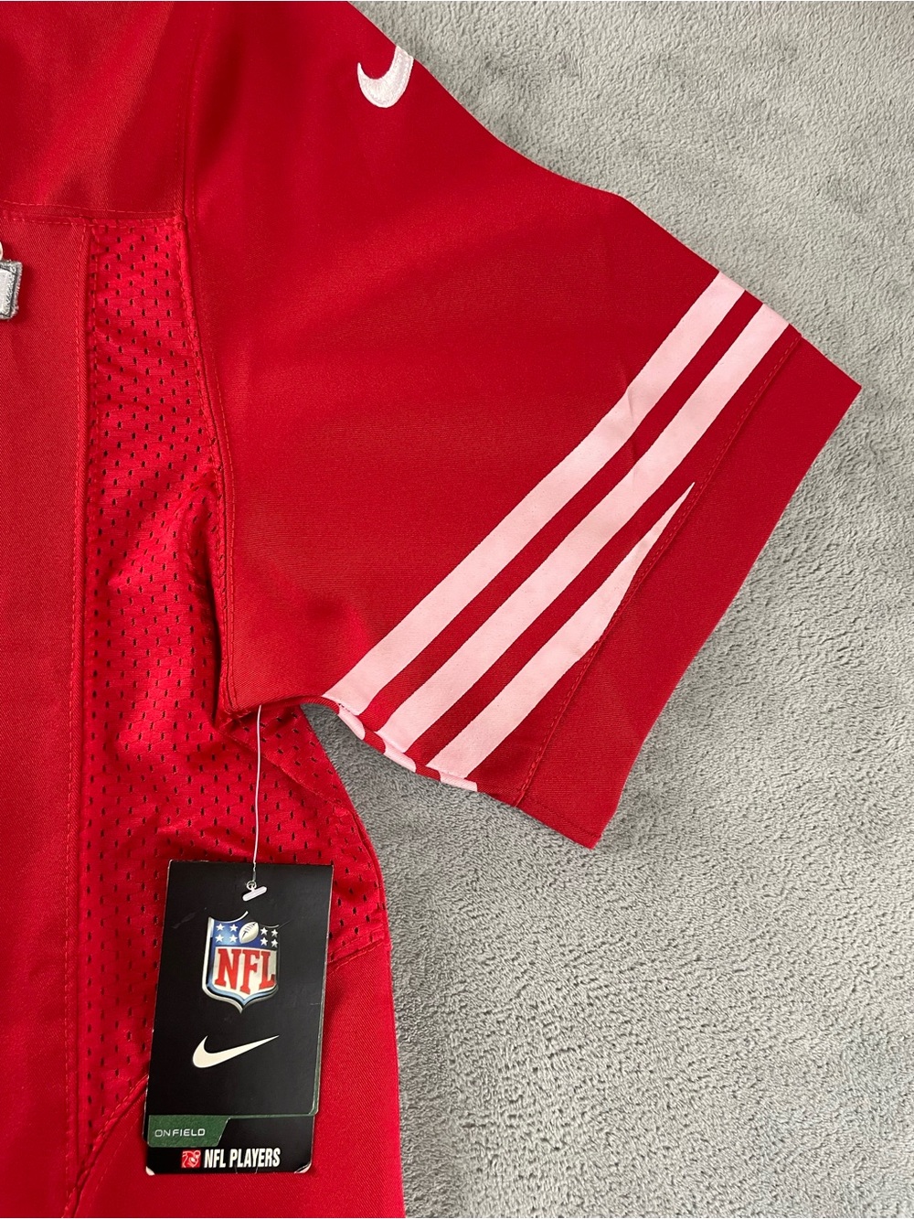 San Francisco 49ers Kaepernick #7 Jersey Men’s 44
Size: 44 (Large)
Pit to pit a - Picture 3 of 16